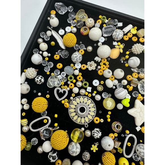 Vintage To Modern Bead Soup Mix Yellow White Silicone Metal Glass Acrylic - Picture 2 of 5
